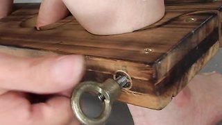 Chubby lady in glossy mask sucks a hard prick of her master