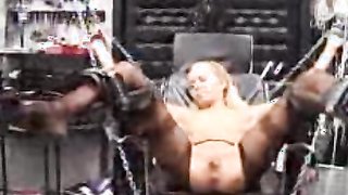 Stunning hardcore vaginal penetration for a beauty doll