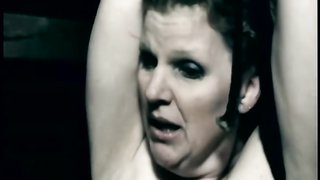 Stunning MILF BBW is sitting on spokes and feels pain in tits