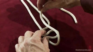 Lección de nudos de cuerda en la universidad del kink