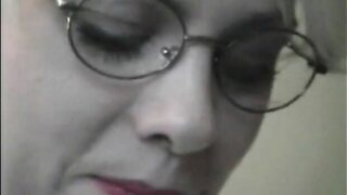 怠惰な秘書への規律改革調教