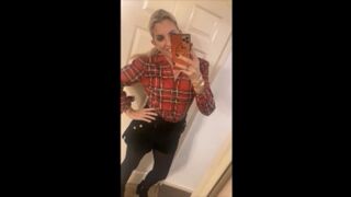 Dirty Talking British Model Masturbation