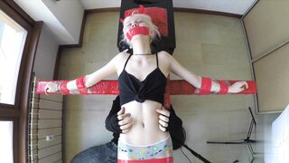 Octopus Madness – Kelevra’s Flosser Frenzy and Christmas Tickle Meltdown