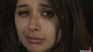 KinkLive: Jynx Maze Writhes Under the Tightest Grip