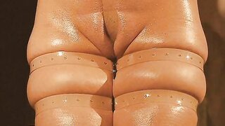 Rachel Faces a Long Day of Clear Strap Control and Futile Struggles