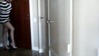 Amateur bondage queen is tied up in her flat