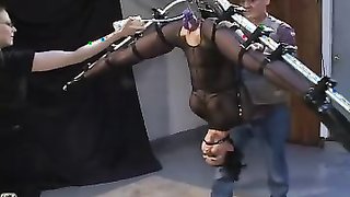 Bendy immobile slavegirl is now a fucking Christmas tree